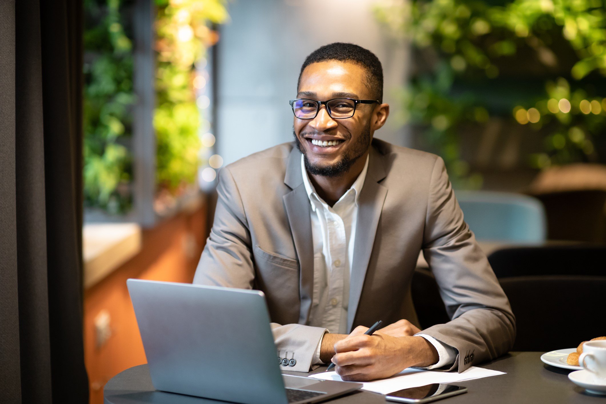 I do not work at SNG Grant Thornton